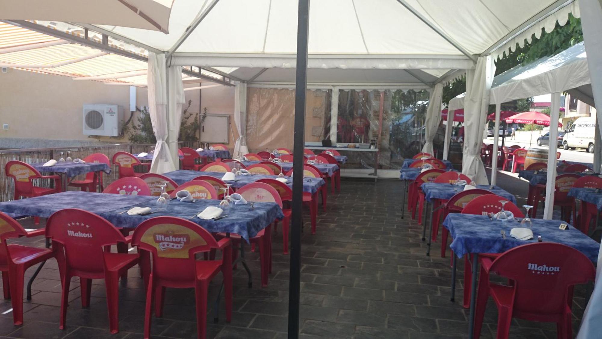 Tierra De Lobos Hotel Puebla de Sanabria Ngoại thất bức ảnh