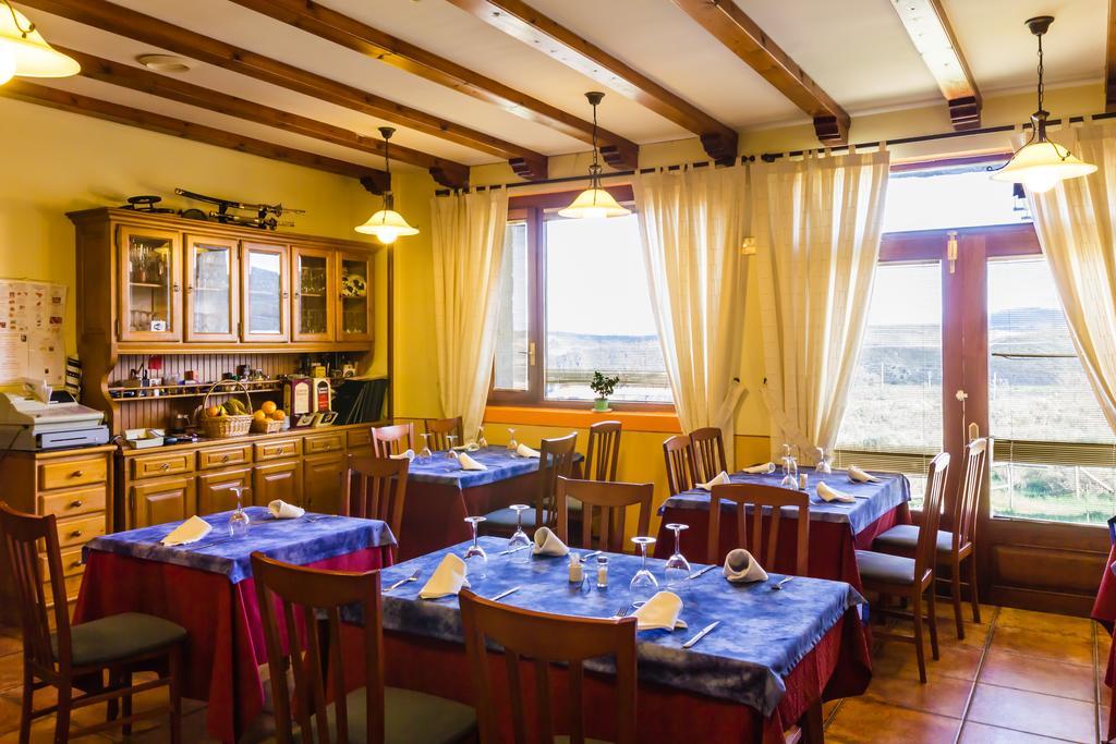 Tierra De Lobos Hotel Puebla de Sanabria Ngoại thất bức ảnh