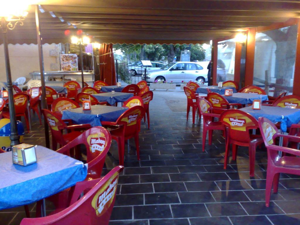 Tierra De Lobos Hotel Puebla de Sanabria Ngoại thất bức ảnh